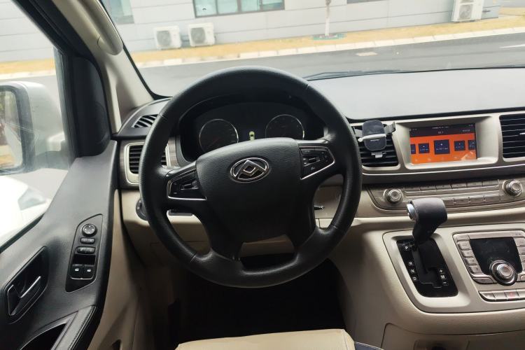 Used SAIC MAXUS G10 2019 PLUS 2.0T Automatic Elite Edition China V Standard Steering Wheel