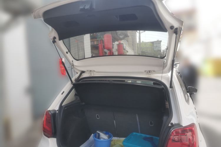 Used Volkswagen Polo 2014 1.4L Automatic Comfort Edition