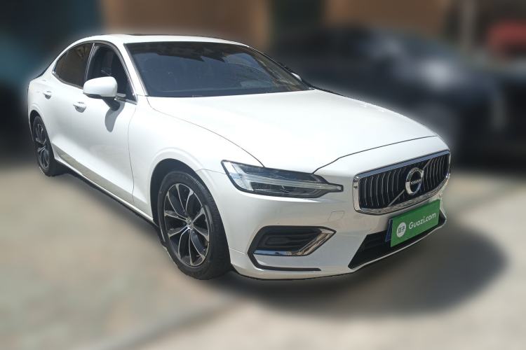 Used Volvo S60 2022 B4 Zhiyi Luxury Edition