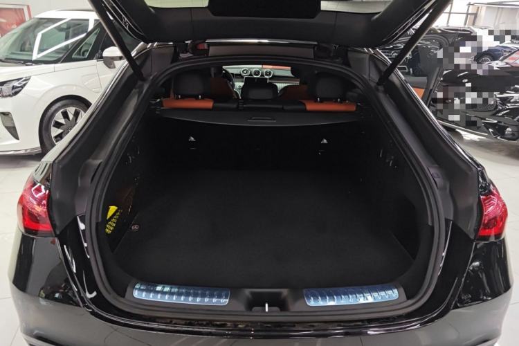 Used Mercedes-Benz GLC Coupe 2024 GLC 300 4MATIC Coupe SUV