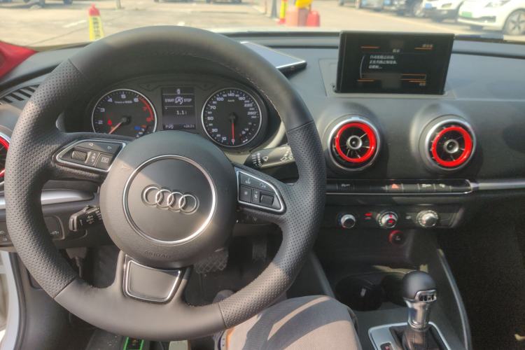 Used Audi A3 2016 Limousine 35 TFSI Ambition Edition
