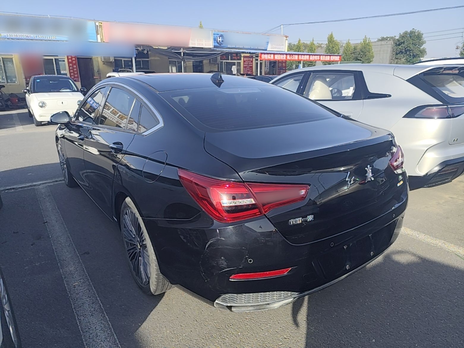 Hongqi H5 2022 Classic Model Facelift 1.8T Automatic Smart Connect Flagship Edition - Chinese Trim Xiang — снимка 4
