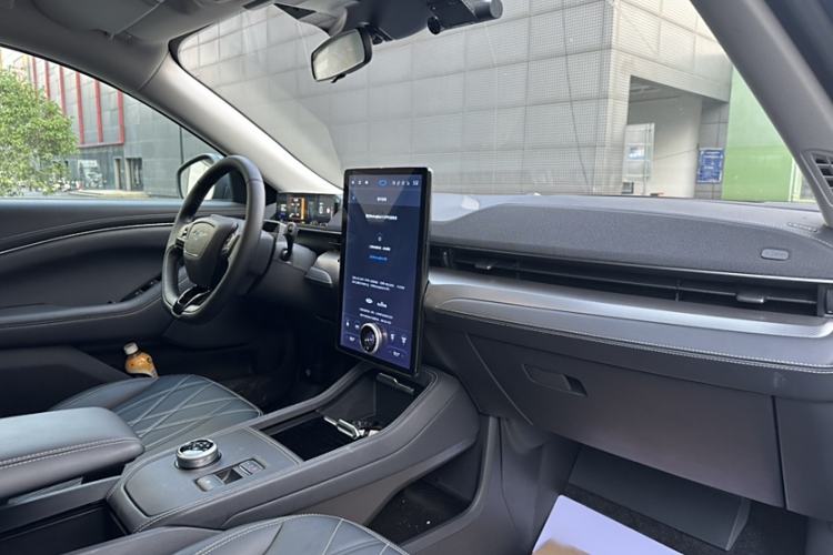 Used Ford Mustang Mach-E 2021 Leap Edition Rear-Drive Version (Standard Range)