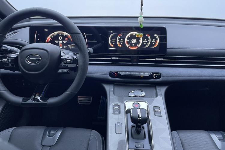 Used GAC Trumpchi EMPOW 2024 400T Automatic Yingbao R PRO Edition
