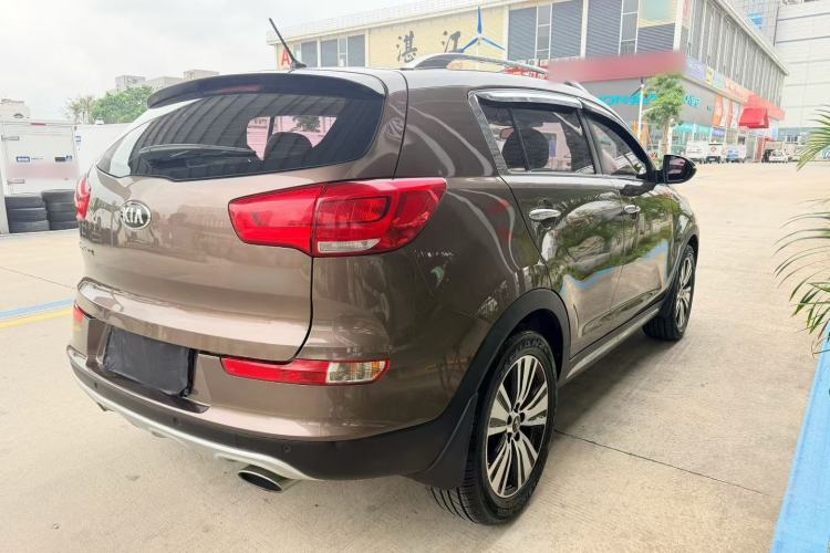 Used Kia Sportage R 2015 2.0L Automatic Two-Wheel Drive DLX Model
