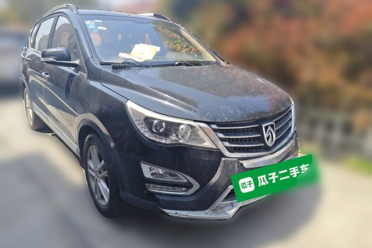 Used Baojun 560 2015 1.8L Manual Elite Edition
