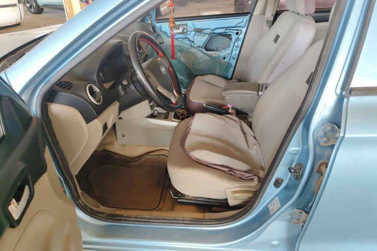 Used Changan Alsvin V3 2012 1.3L Manual Luxury Version China IV Standard
