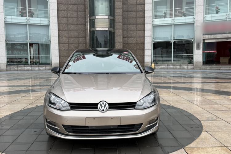 Used Volkswagen Golf 2014 1.4TSI Automatic Comfort Model Exterior 8