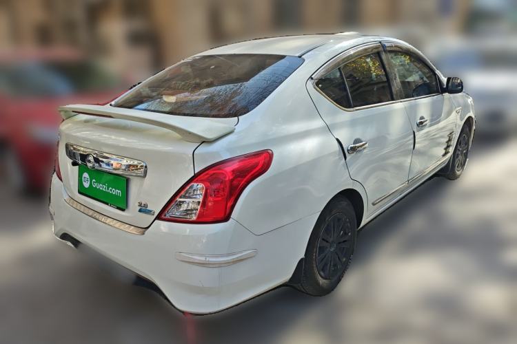 Used Nissan Sunny 2015 1.5XE Manual Comfort Edition
