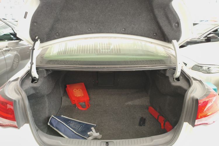 Used Chevrolet Malibu 2017 1.5T Automatic Luxury Edition Trunk