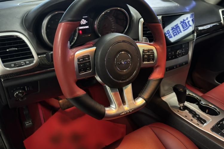 Used Jeep Grand Cherokee SRT 2013 6.4L SRT8 Black Edition