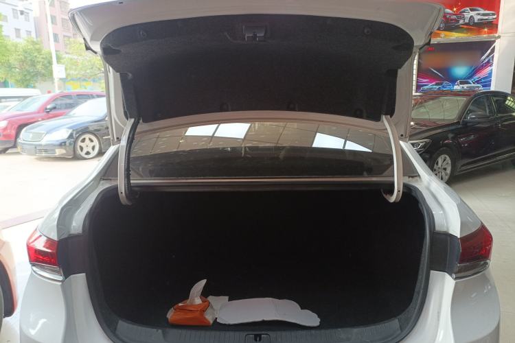 Used Buick GT 2021 1.3T Automatic Mild Hybrid Elite Version Trunk