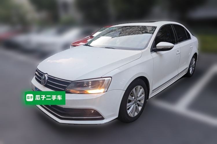 Used Volkswagen Sagitar 2015 1.6L Automatic Comfort Model Guazi used car, China used car export, Used car for sale, Used cars, Cheapest cars for sale