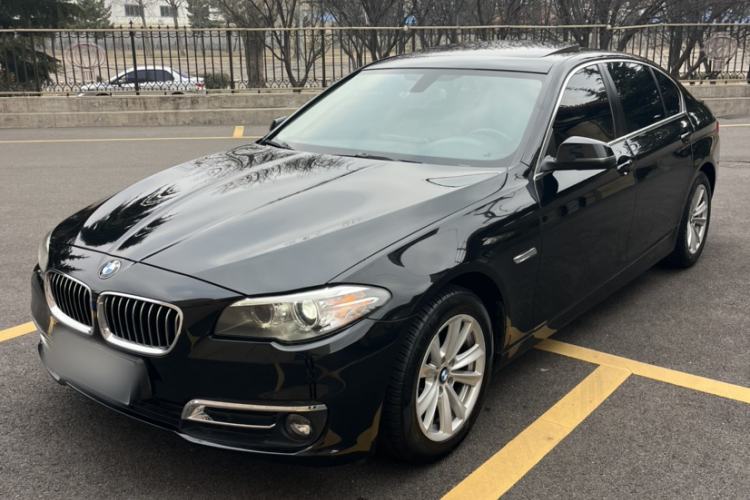 Used BMW 5 Series 2014 520Li Elegant Model
