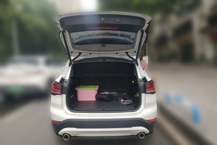 Used BMW X1 2022 sDrive25Li Leading Model Trunk