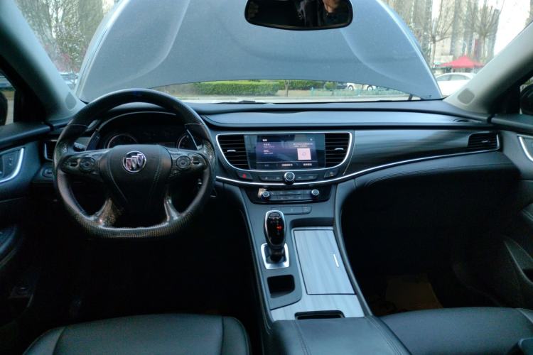 Used Buick LaCrosse 2021 652T Luxury Model Center Console