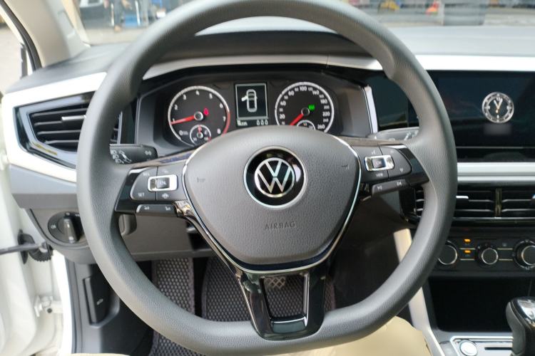 Used Volkswagen Polo 2021 Plus 1.5L Automatic Colorful Tech Edition Steering Wheel
