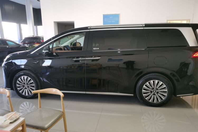 Used BYD Xia 2025 DM-i 1.5T 180km Beyond Edition