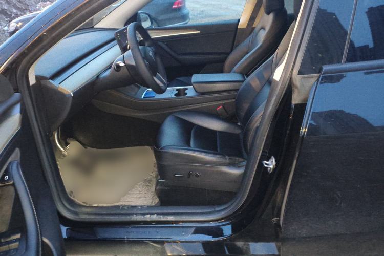 Used Tesla Model Y 2022 Rear-Wheel-Drive Version