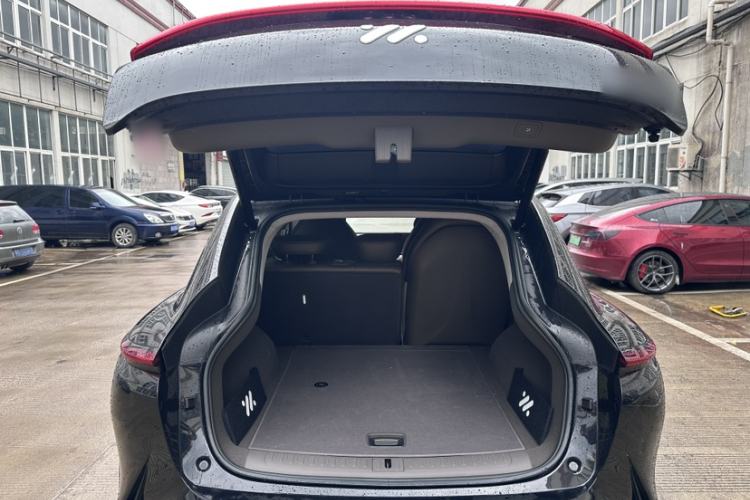 Used IM LS7 2024 90 kWh Max Elite Rear-Drive Version
