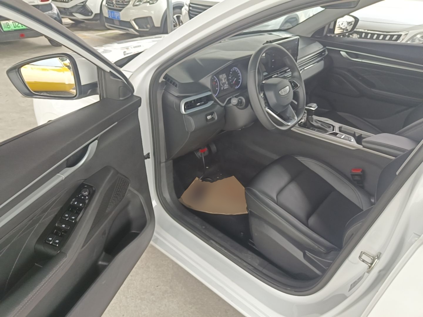 Geely Auto Emgrand 2025 4th Generation 1.5L CVT Starry Edition — снимка 18