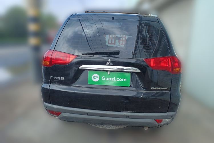 Used Mitsubishi Pajero Sport 2013 2.4L Manual Two-Wheel Drive Comfort Edition