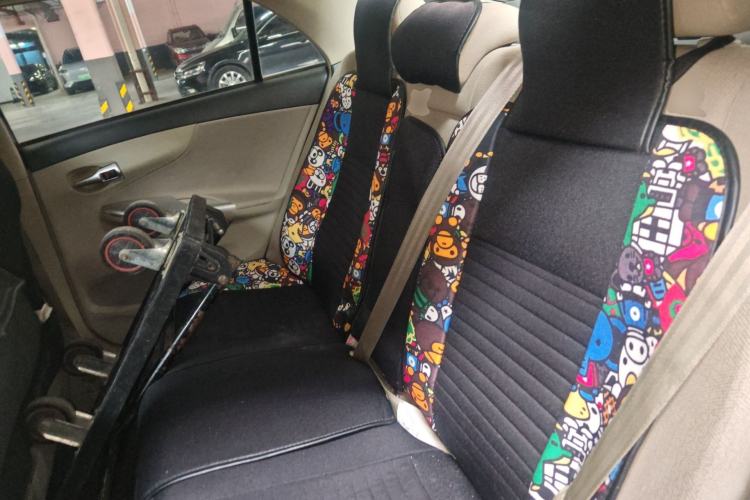 Used Toyota Corolla 2012 Luxurious Edition 1.8L CVT GL-i