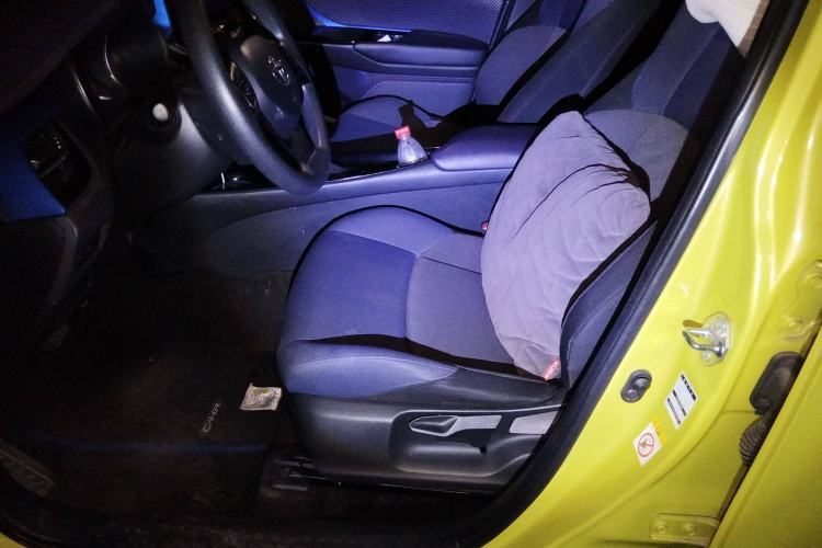 Used Toyota C-HR 2018 2.0L Coolway Leading Edition China V Standard Left Front Seat