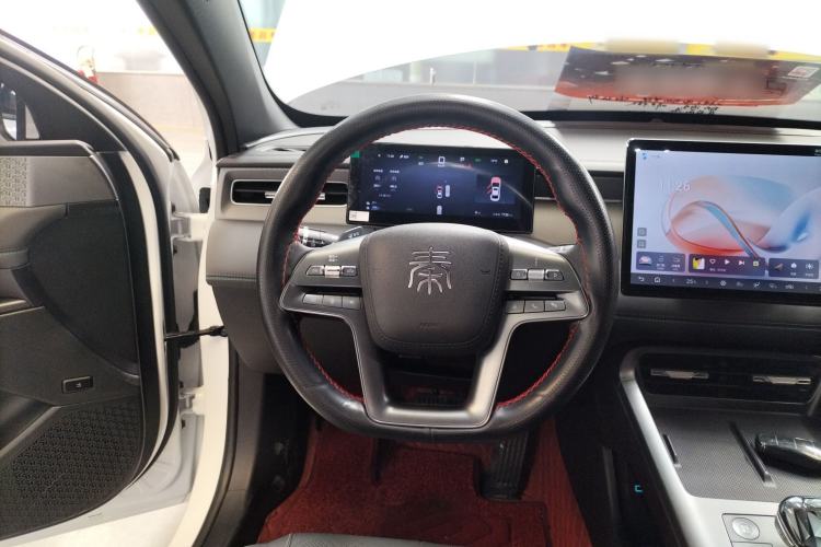 Used BYD Qin PLUS 2025 DM-i Smart Drive 55KM Beyond Model
