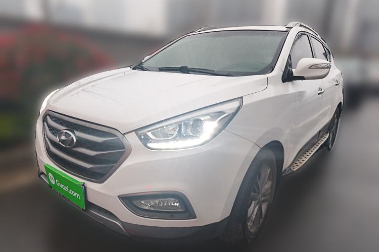 Used Hyundai ix35 2013 2.0L Automatic Two-Wheel Drive Smart GLS China IV Standard