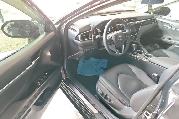 Used Toyota Camry 2019 2.5G Luxury Edition China V Standard Driver Seat