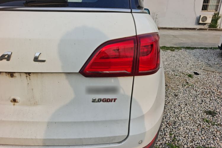 Used Haval H6 Coupe 2015 Blue Label 2.0T Manual Two-Wheel-Drive Elite Model
