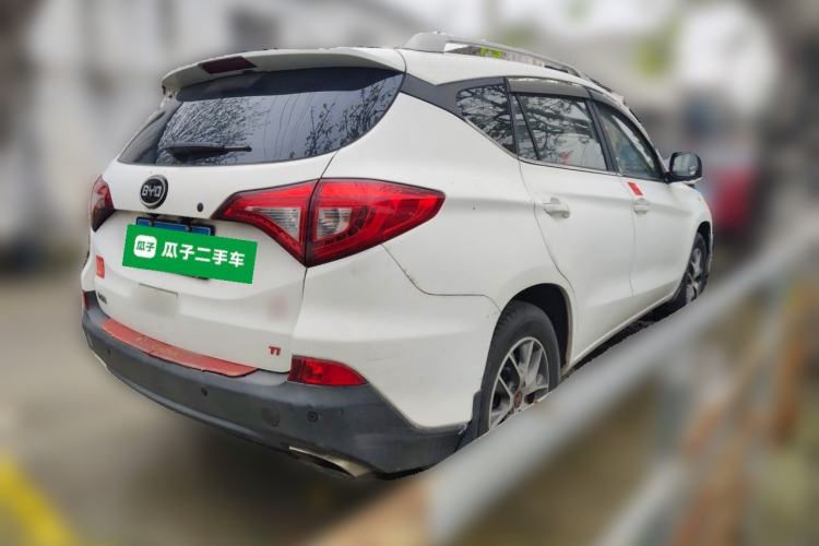 Used BYD Song 2016 GaiShi Edition 1.5TI Manual Elite Model Rear Right 45 Deg