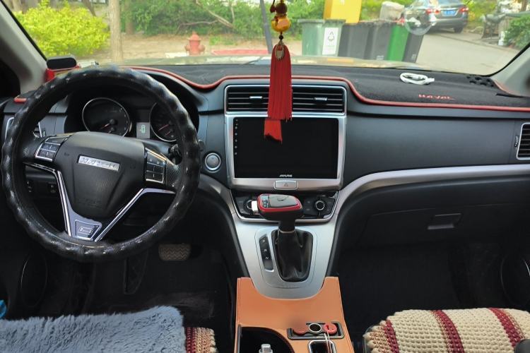 Used Haval M6 2019 1.5T DCT Two-Wheel Drive Value Edition China VI Standard