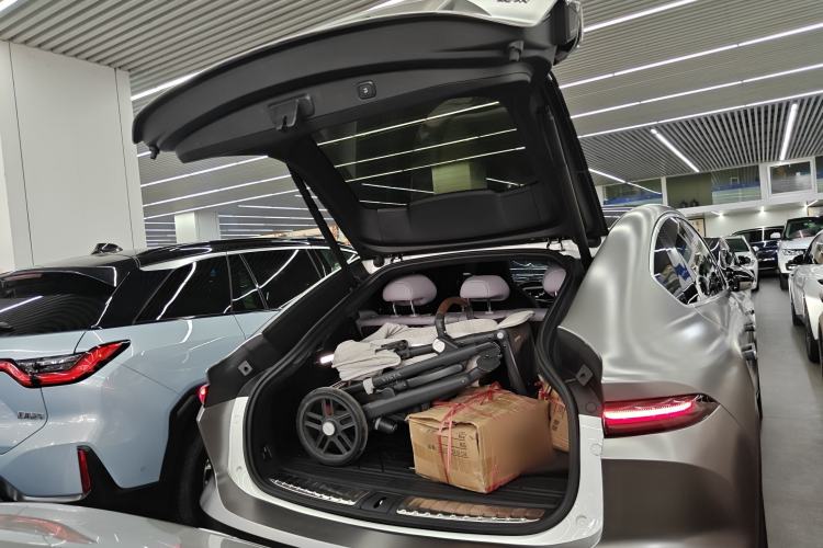 Used Nio EC6 2024 75 kWh Trunk