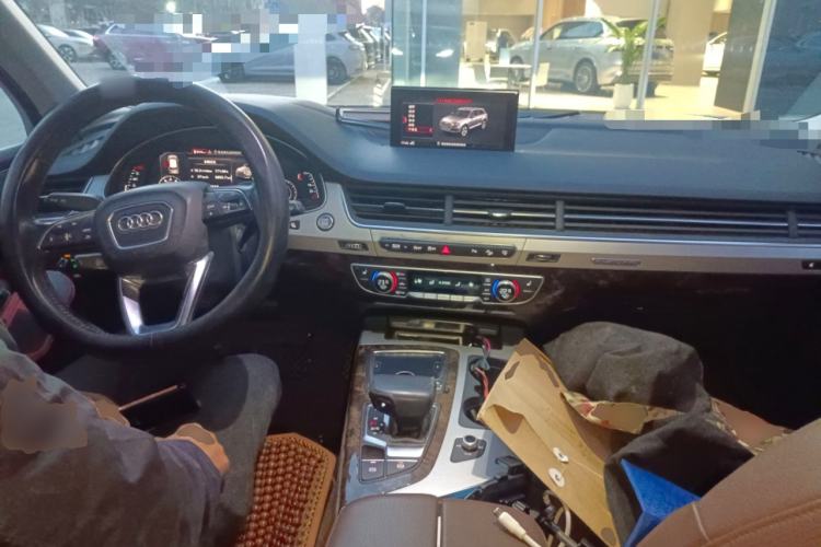 Used Audi Q7 2016 45 TFSI Technology Edition
