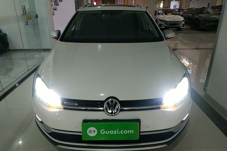 Used Volkswagen Golf (Import) 2019 1.8TSI Travel Edition