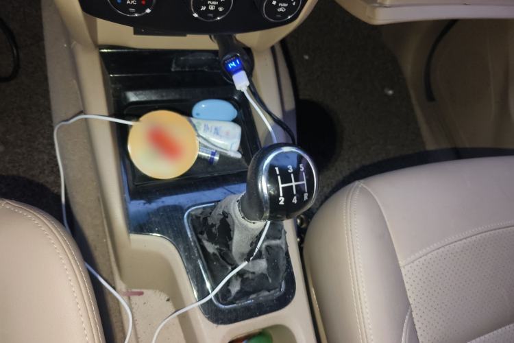 Used Wuling Hongguang 2015 1.5L S1 Comfort China V Standard Gear Lever