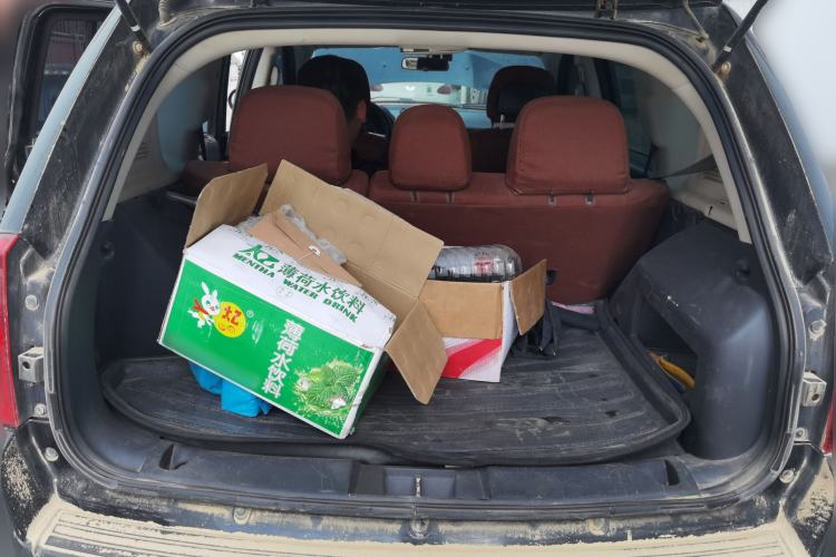 Used Jeep Compass 2013 2.0L two-wheel drive sport version
