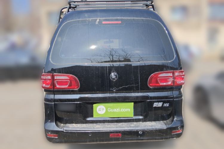 Used FORTHING Lingzhi 2022 M5 1.6L Practical Model 5 Seats
