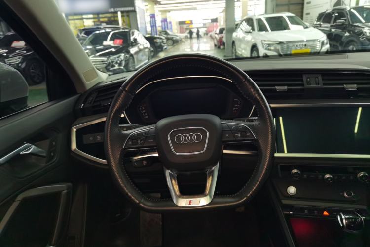 Used Audi Q3 Sportback 2020 40 TFSI Fashion Model