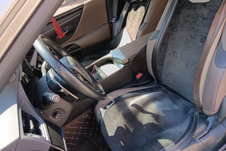 Used Lexus ES 2022 300h Excellence Edition
