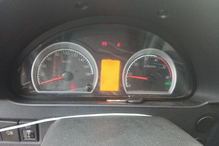 Used Dongfeng Yufeng Yufeng 2021 2.0T Power King Front-Drive Logistics Vehicle Long Wheelbase Mid-Roof Design 6–9 Seats China VI Emission Standard ZD20
