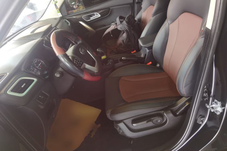 Used SWM G05 2021 PRO 2.0L Manual Elite 7-seater