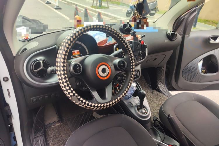 Used smart fortwo 2018 1.0L 52kW Hardtop Passion Edition China V Standard