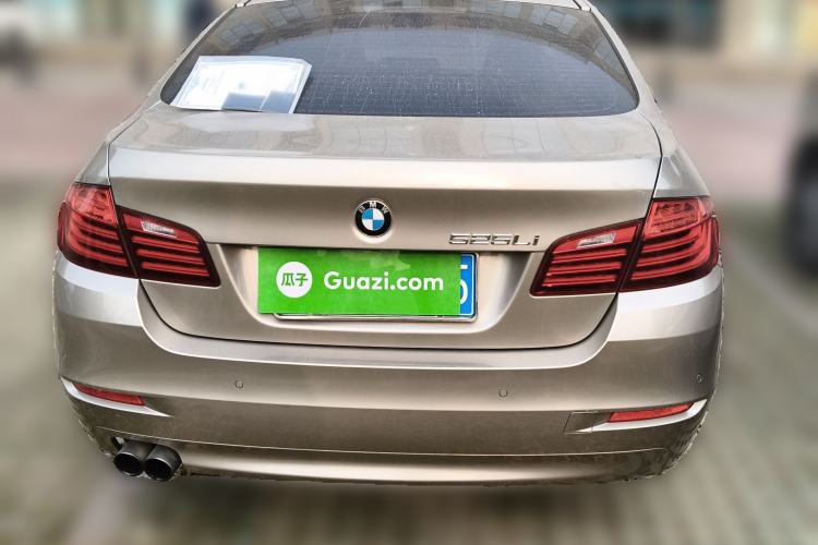 Used BMW 5 Series 2014 525Li Leading Model
