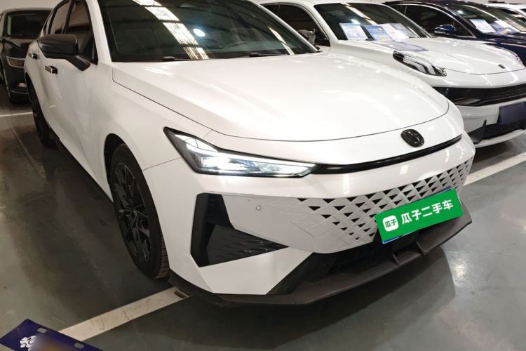 Used CHANGAN UNI-V 2024 1.5T Prestige Edition
