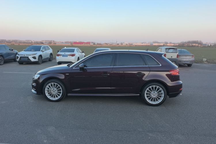 Used Audi A3 2017 Sportback 35 TFSI Fashion Model
