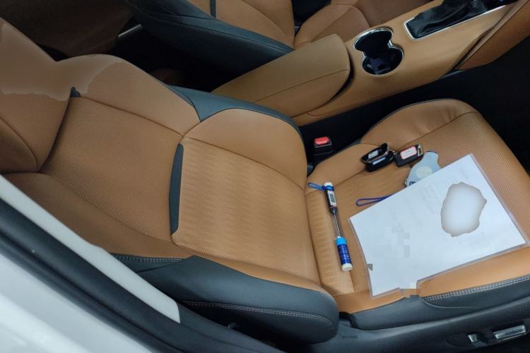 Used Toyota Venza 2022 2.0L CVT Four-Wheel Drive Supreme Edition Right Front Seat