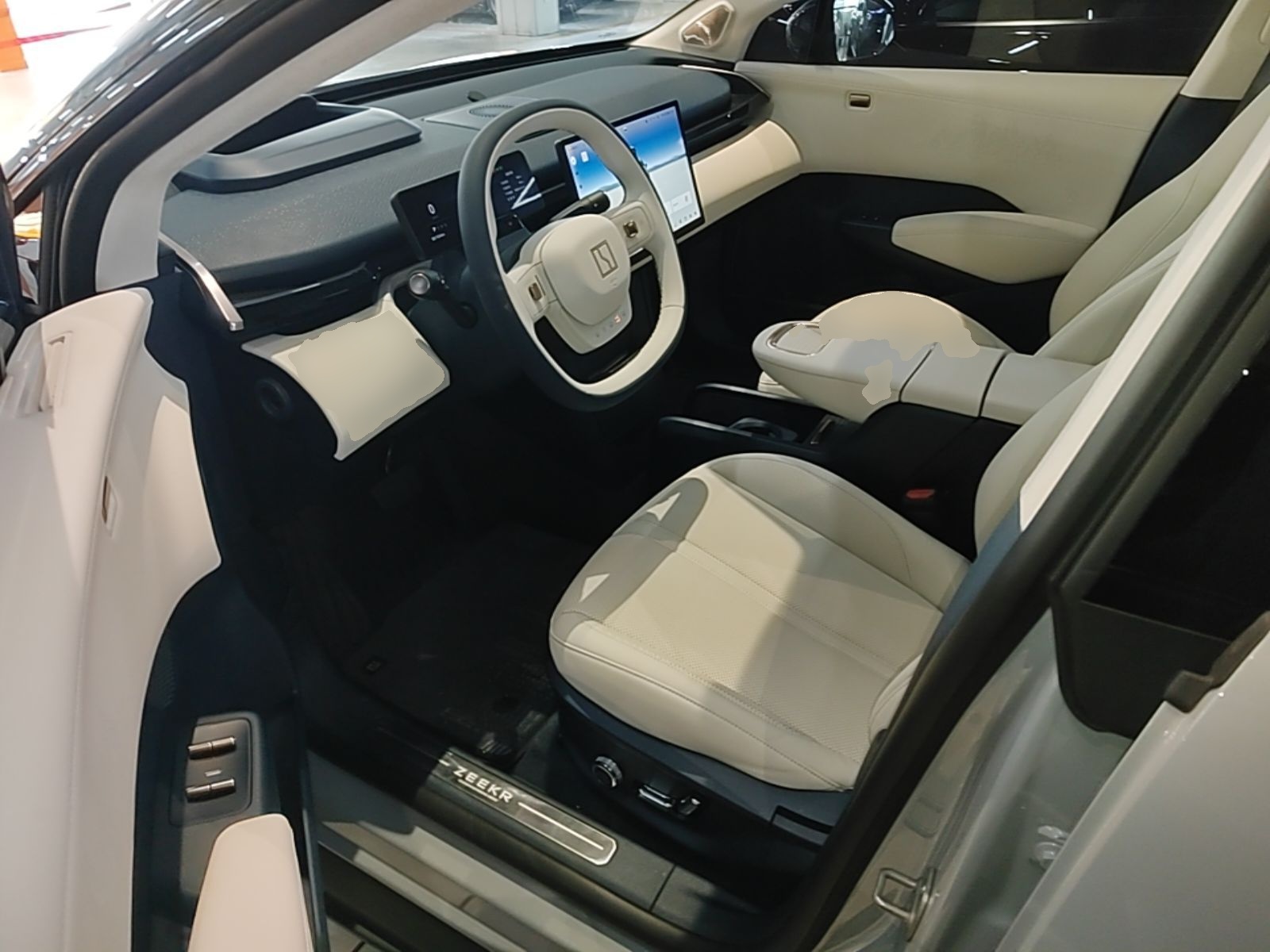 Zeekr X 2025 5-Seater Rear-Drive Version — снимка 20